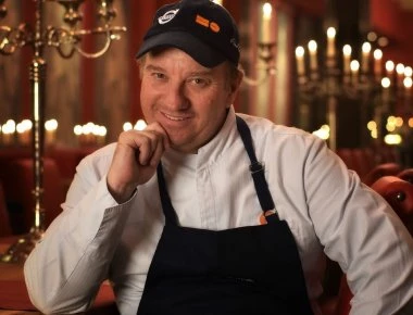 Έκτ. Μποτρίνι: «Ο πατέρας μου ήταν πολύ απόλυτος στην κουζίνα - Με την Αρναούτογλου καταστραφήκαμε...» (βίντεο)